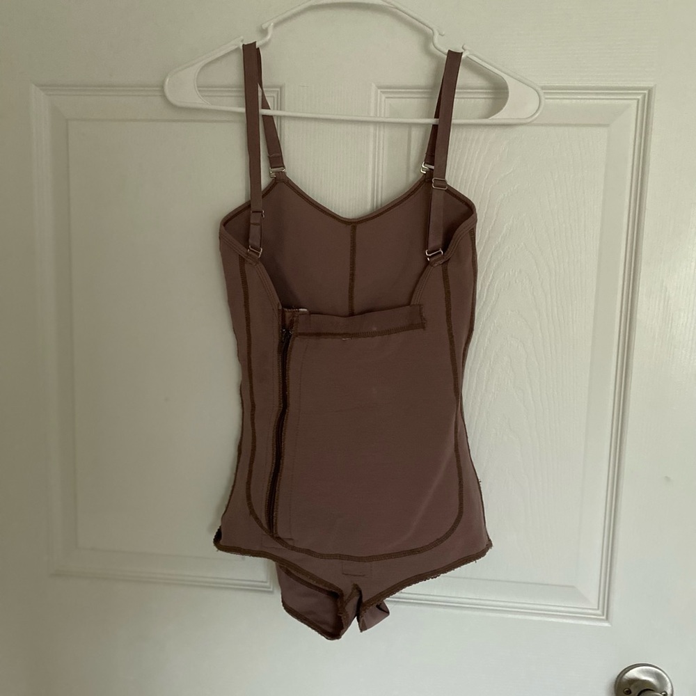 Colombian body shaper